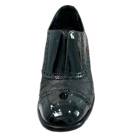 CHANEL BLACK PATENT LEATHER & QUILTED LEATHER OXFORD BROGUE BOOTIES HEELS - Picture 9 of 16